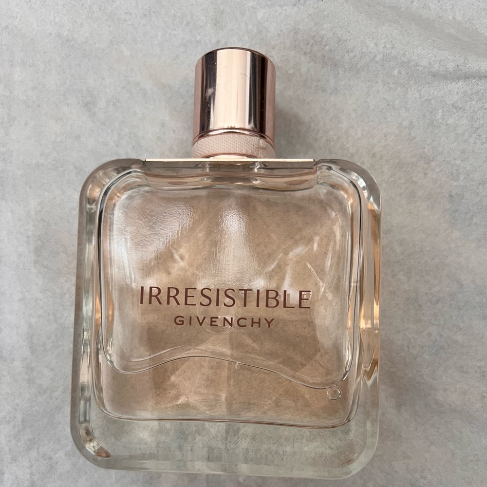 Givenchy Irresistible Eau de Toilette 2.7 fl oz